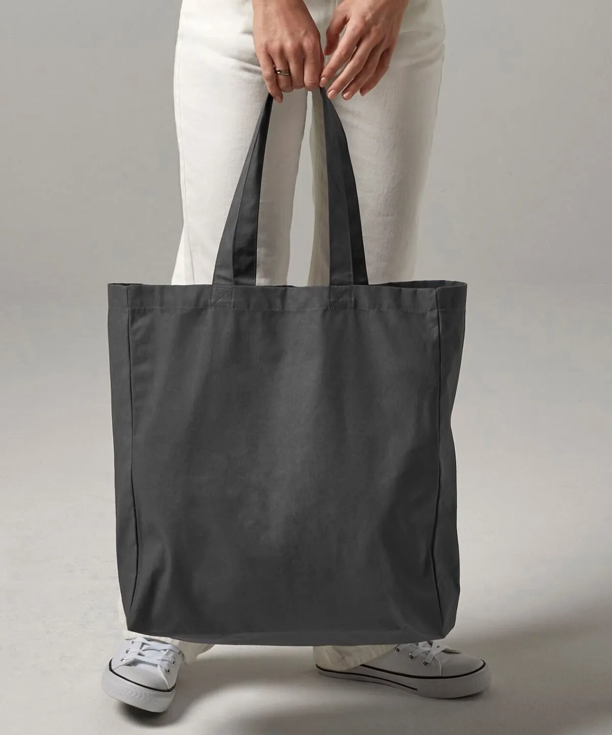 Canvas classic shopper view 5